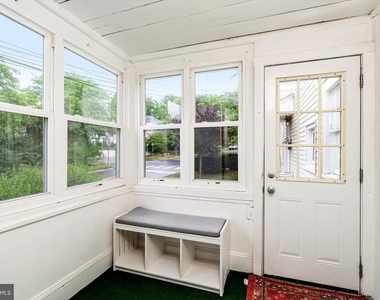 106 Spruce Street - Photo Thumbnail 12
