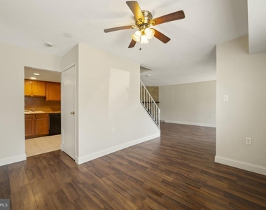 909 Timber Creek Road - Photo Thumbnail 4