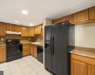 909 Timber Creek Road - Photo Thumbnail 7