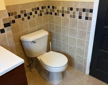 213 Maple Terrace - Photo Thumbnail 25