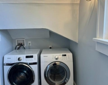 213 Maple Terrace - Photo Thumbnail 23