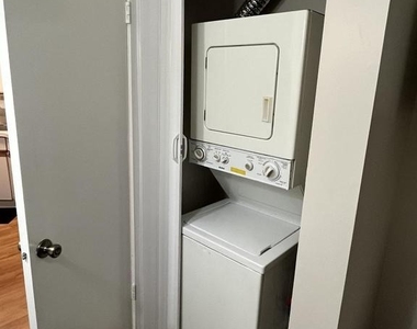 1504 Waldon Court - Photo Thumbnail 11