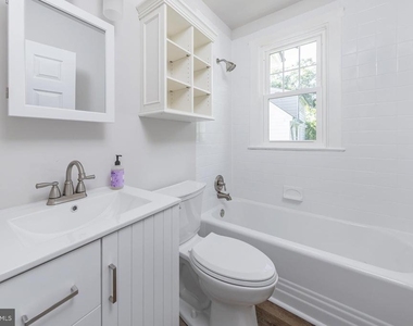511 Bettlewood Avenue - Photo Thumbnail 8