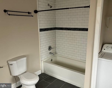 45 W Lakeshore Drive - Photo Thumbnail 9