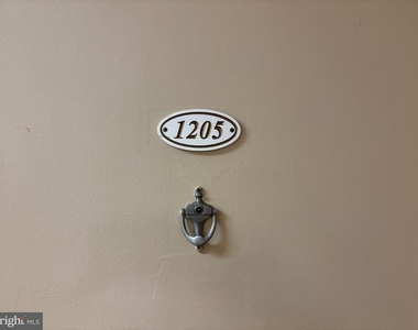 2834 Atlantic Avenue - Photo Thumbnail 2