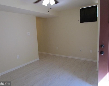 23220 Spalding Ln (basement Apt) - Photo Thumbnail 6