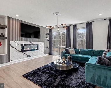10878 Foxtrot Circle - Photo Thumbnail 3
