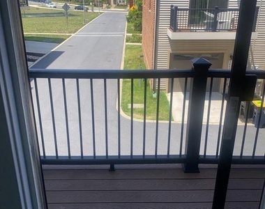 2821 Evansgreen Drive - Photo Thumbnail 15