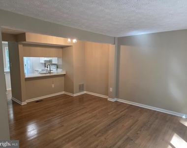 19136 Partridge Wood Drive - Photo Thumbnail 2