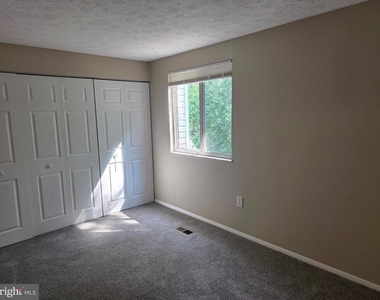 19136 Partridge Wood Drive - Photo Thumbnail 16