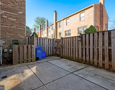7572 Westlake Terrace - Photo Thumbnail 26