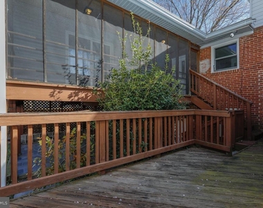 10306 Fleming Avenue - Photo Thumbnail 38