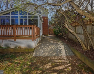 10306 Fleming Avenue - Photo Thumbnail 42