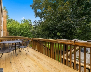 4880 Chevy Chase Drive - Photo Thumbnail 27