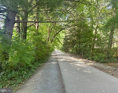 4880 Chevy Chase Drive - Photo Thumbnail 39