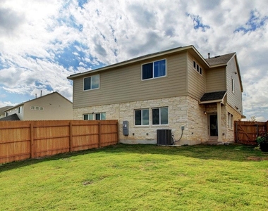 413 White Steppe Way - Photo Thumbnail 24