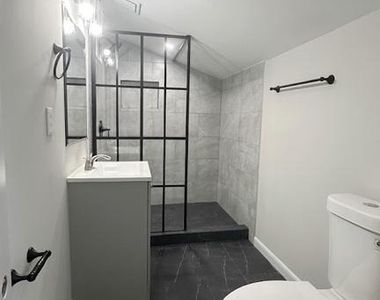 11115 Schuylkill Road - Photo Thumbnail 21