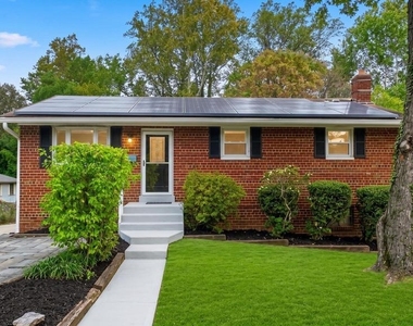 11115 Schuylkill Road - Photo Thumbnail 5