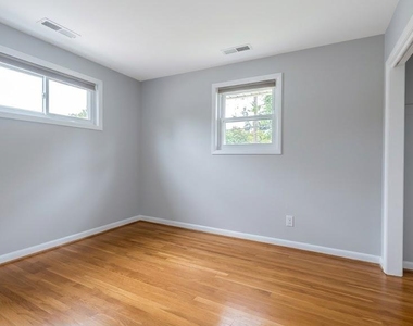 11115 Schuylkill Road - Photo Thumbnail 24