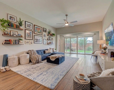 205 Cortona Ln - Photo Thumbnail 1