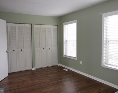 11518 Brundidge Terrace - Photo Thumbnail 11