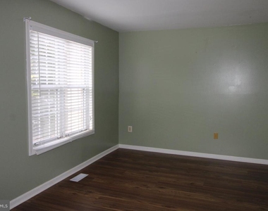 11518 Brundidge Terrace - Photo Thumbnail 12