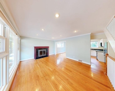2518 Harmon Road - Photo Thumbnail 3