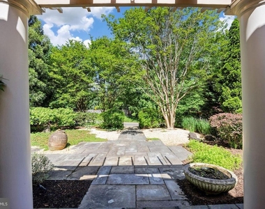 7711 Brookville Road - Photo Thumbnail 3