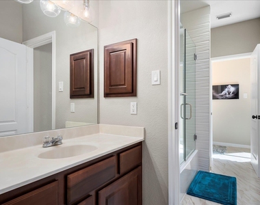 12921 Bloomfield Hills Ln - Photo Thumbnail 29