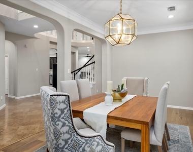 12921 Bloomfield Hills Ln - Photo Thumbnail 7