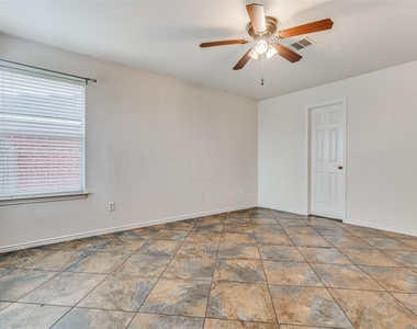 13620 Lyndon B Johnson St - Photo Thumbnail 13