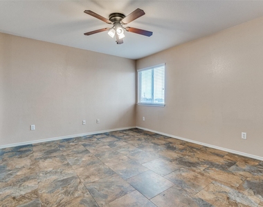 13620 Lyndon B Johnson St - Photo Thumbnail 19