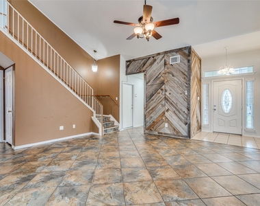13620 Lyndon B Johnson St - Photo Thumbnail 2