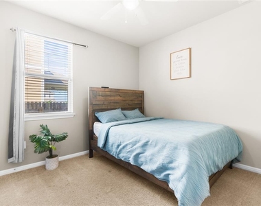 121 Guemal Rd - Photo Thumbnail 17