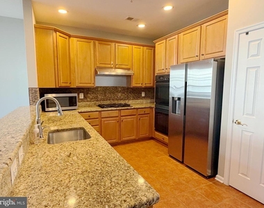 3530 Connor Place - Photo Thumbnail 5