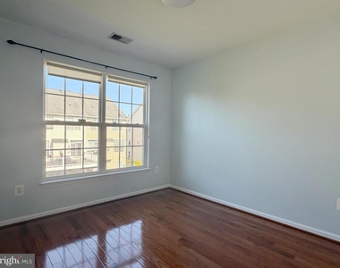 3530 Connor Place - Photo Thumbnail 19