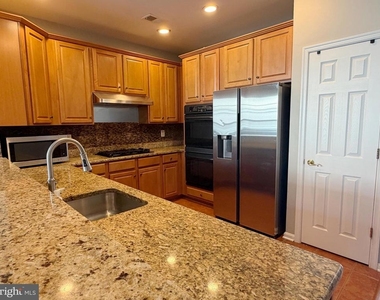 3530 Connor Place - Photo Thumbnail 6