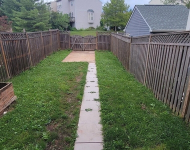2246 Wetherburne - Photo Thumbnail 18