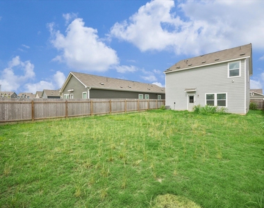 413 Paddlefish Ln - Photo Thumbnail 10