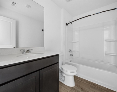 413 Paddlefish Ln - Photo Thumbnail 9
