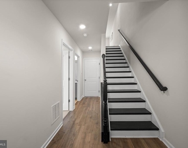 434 Herringbone Way - Photo Thumbnail 2