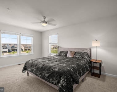 434 Herringbone Way - Photo Thumbnail 28