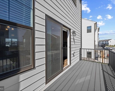 434 Herringbone Way - Photo Thumbnail 40