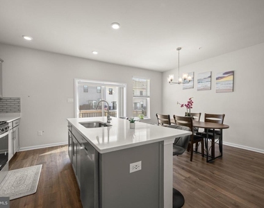 434 Herringbone Way - Photo Thumbnail 21