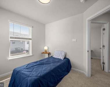 434 Herringbone Way - Photo Thumbnail 35