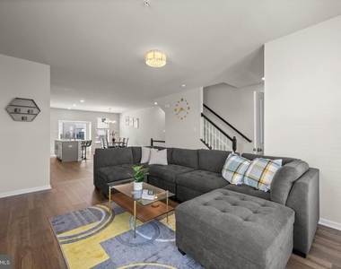 434 Herringbone Way - Photo Thumbnail 12