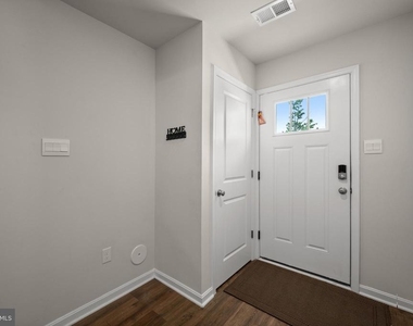 434 Herringbone Way - Photo Thumbnail 3