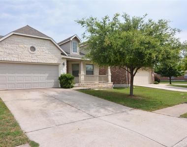1303 Horseshoe Ranch Dr - Photo Thumbnail 1