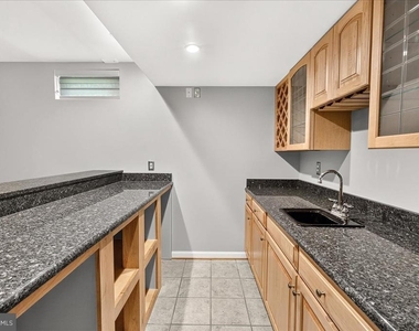 6455 Saddlebrook Lane - Photo Thumbnail 46
