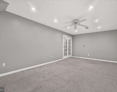6455 Saddlebrook Lane - Photo Thumbnail 42
